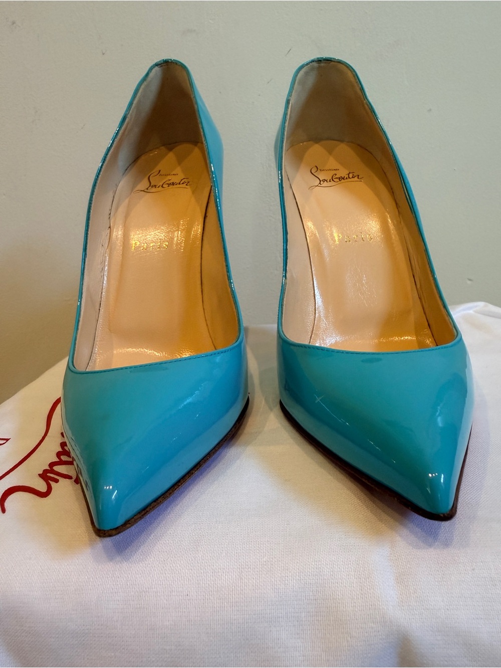 Christian Louboutin So Kates Pumps, Size 39.5 - Picture 11 of 12